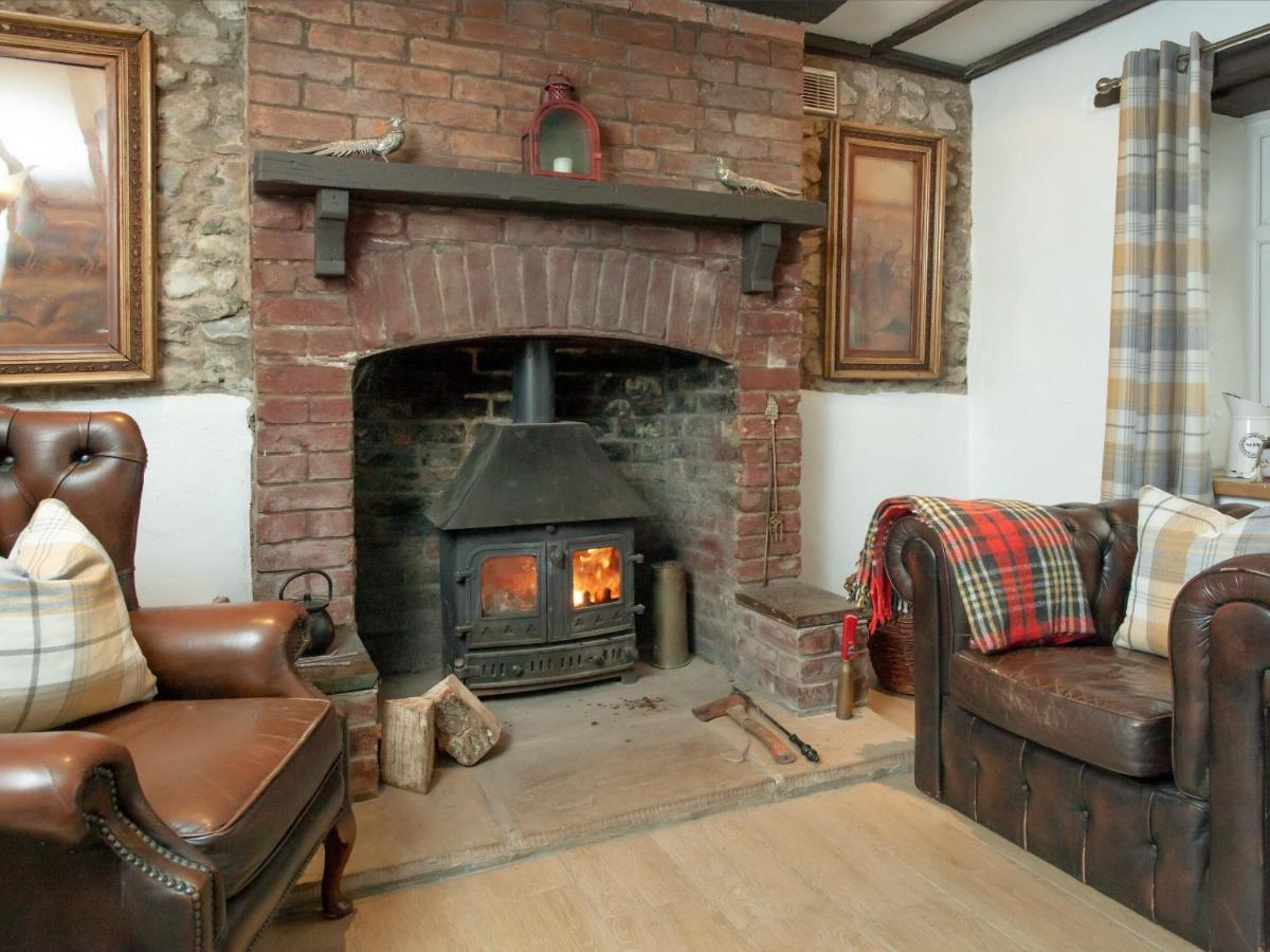 Weycroft Cottage Аксмінстер Екстер'єр фото
